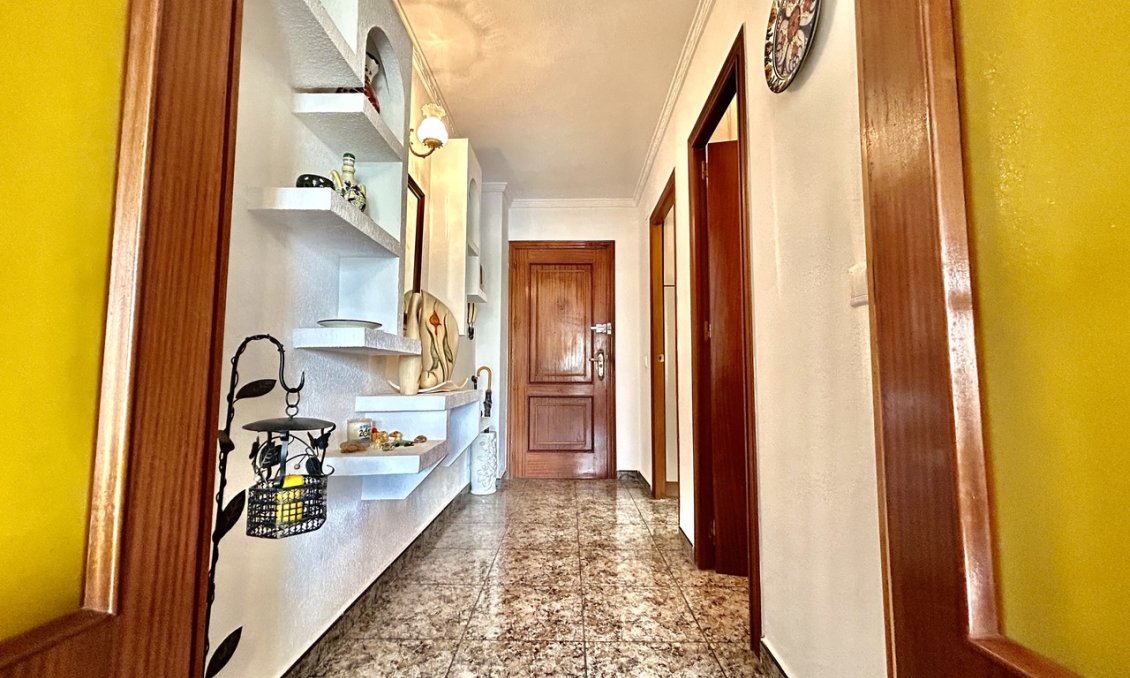 Segunda mano - Apartamento -
Punta Prima - Costa Blanca