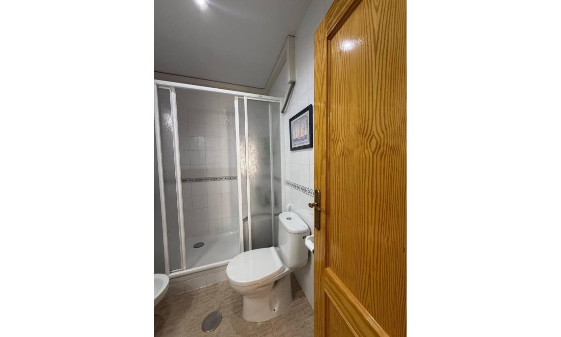 Segunda mano - Apartamento -
Orihuela Costa - Campoamor