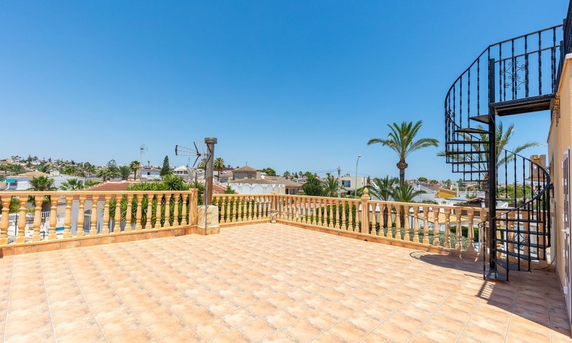 Resale - Villa -
Ciudad Quesada - Costa Blanca