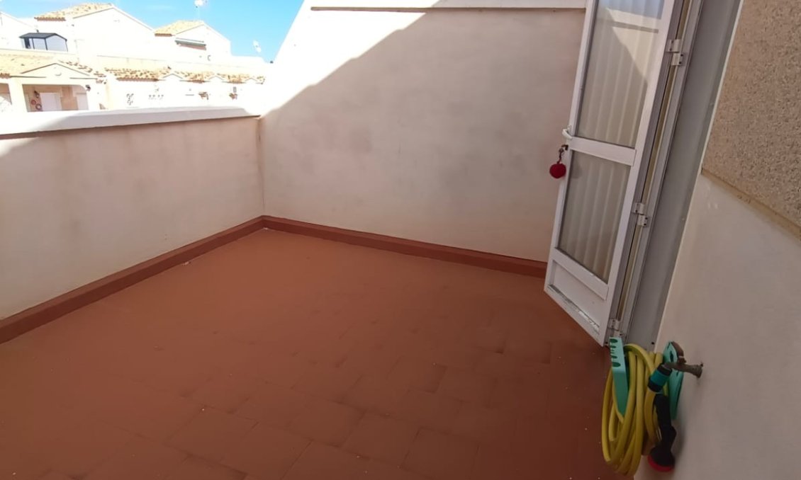 Revânzare - Vilă -
Orihuela Costa - Costa Blanca
