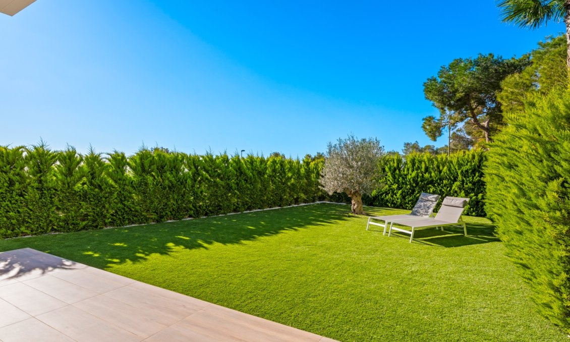 Segunda mano - Ático -
Las Colinas Golf - Costa Blanca
