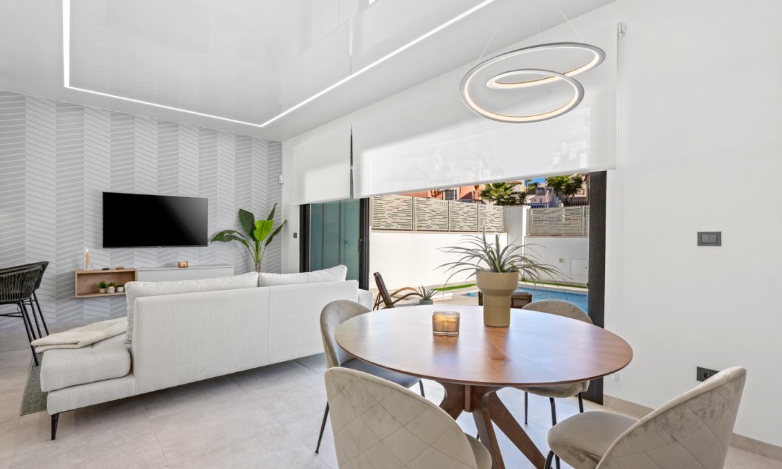 Segunda mano - Villa -
Orihuela Costa - Costa Blanca