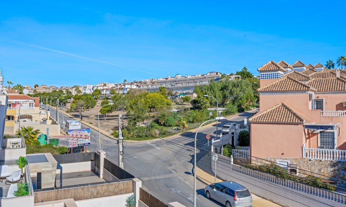 Segunda mano - Villa -
Orihuela Costa - Costa Blanca