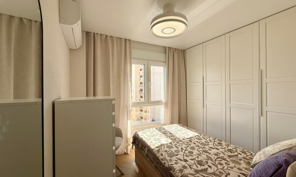 Resale - Apartment -
Guardamar del Segura - Centro