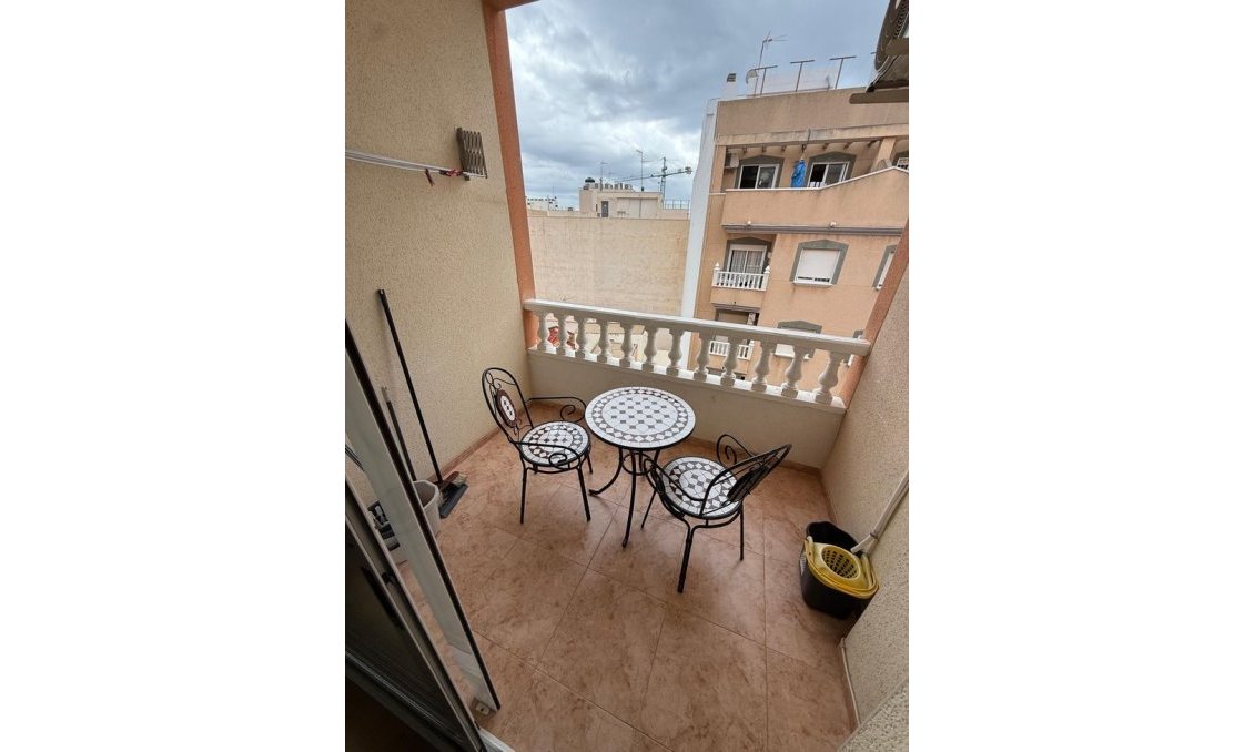 Resale - Apartment -
Torrevieja - Costa Blanca