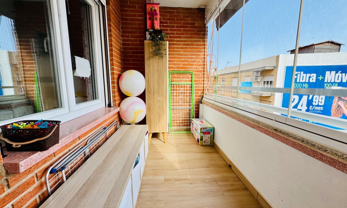 Resale - Apartment -
Pilar de la Horadada - Zona Pueblo