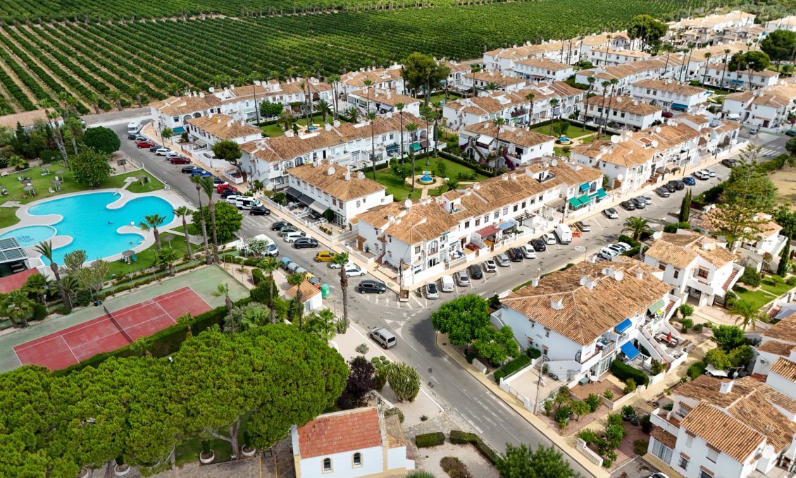 Segunda mano - Bungalow -
Torrevieja - Costa Blanca