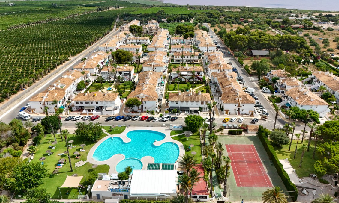 Segunda mano - Bungalow -
Torrevieja - Costa Blanca