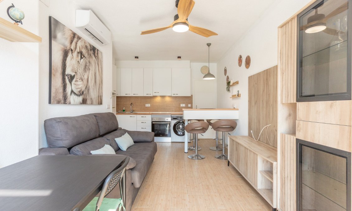 Segunda mano - Bungalow -
Torrevieja - Costa Blanca