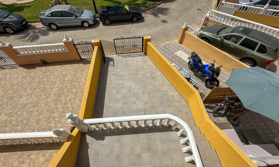 Segunda mano - Adosado -
Orihuela Costa - Costa Blanca