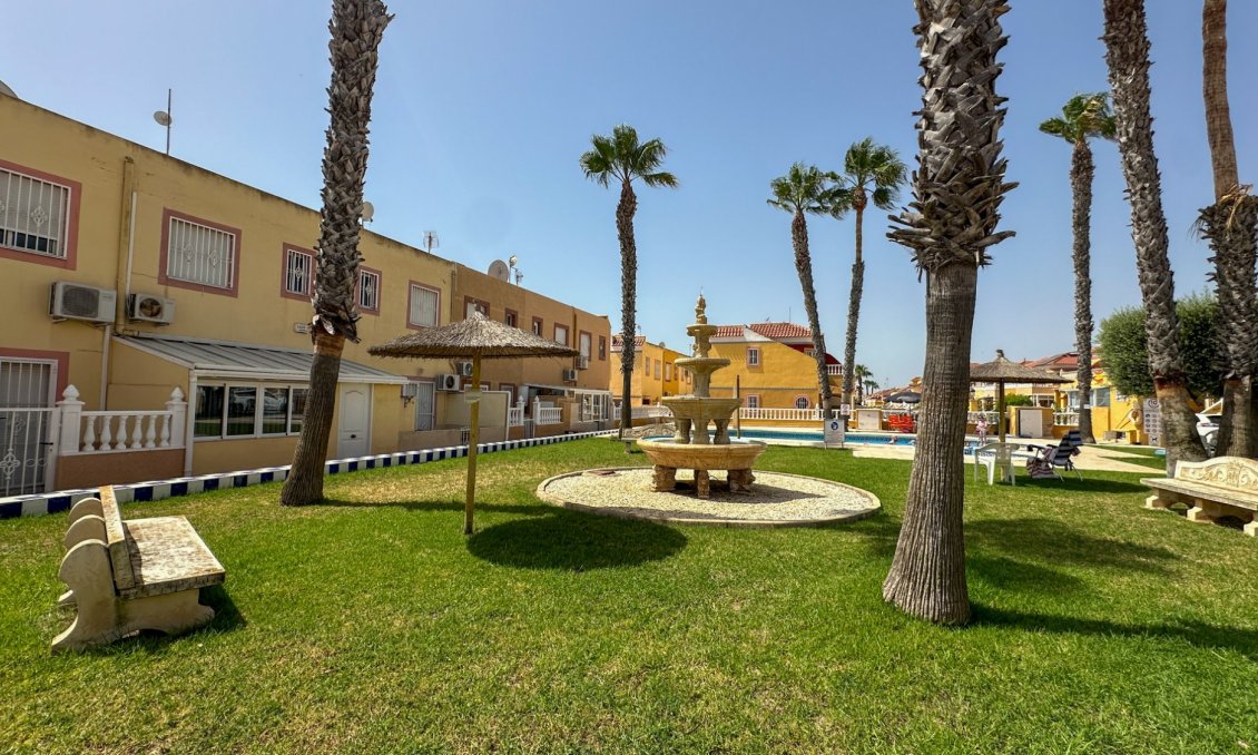Segunda mano - Adosado -
Orihuela Costa - Costa Blanca