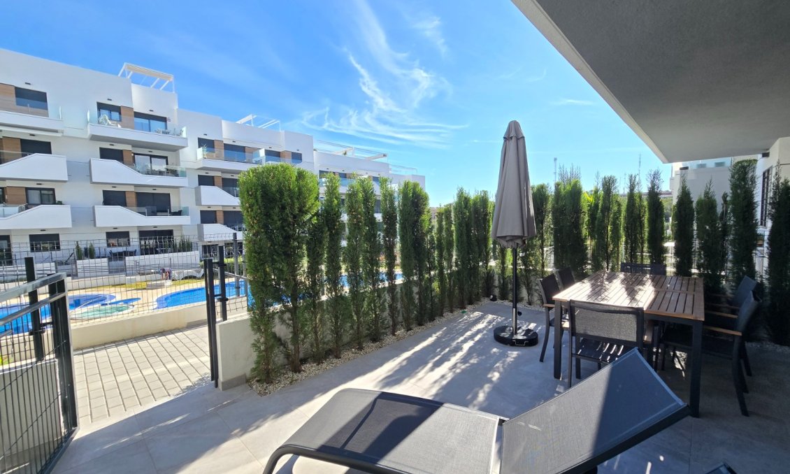 Segunda mano - Apartamento -
Orihuela Costa - Costa Blanca