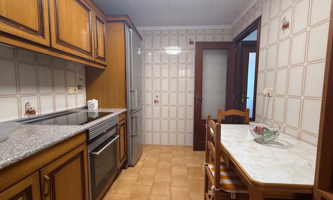 Resale - Apartment -
Torrevieja - Costa Blanca
