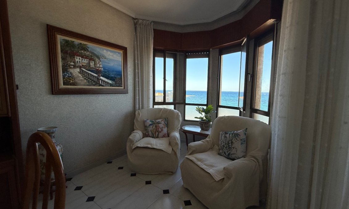 Resale - Apartment -
Torrevieja - Costa Blanca