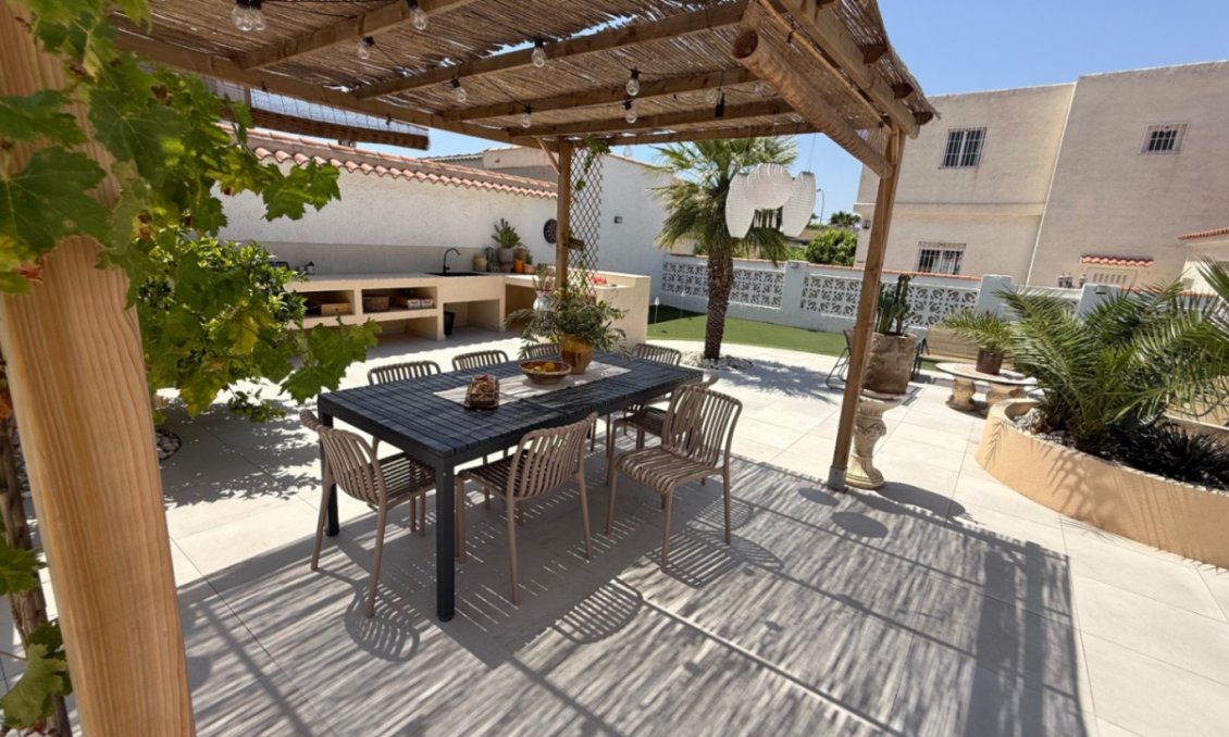 Revente - Villa -
Torrevieja - Costa Blanca