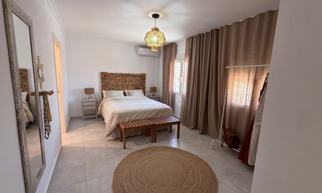 Revente - Villa -
Torrevieja - Costa Blanca