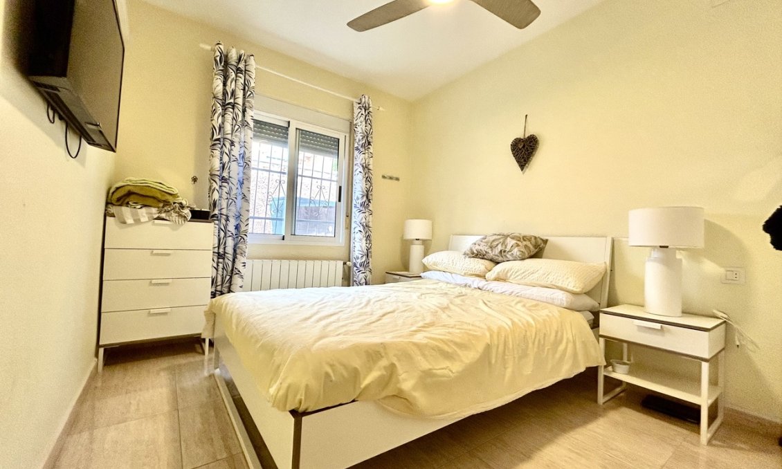 Revente - Bungalow -
Villamartin - Costa Blanca