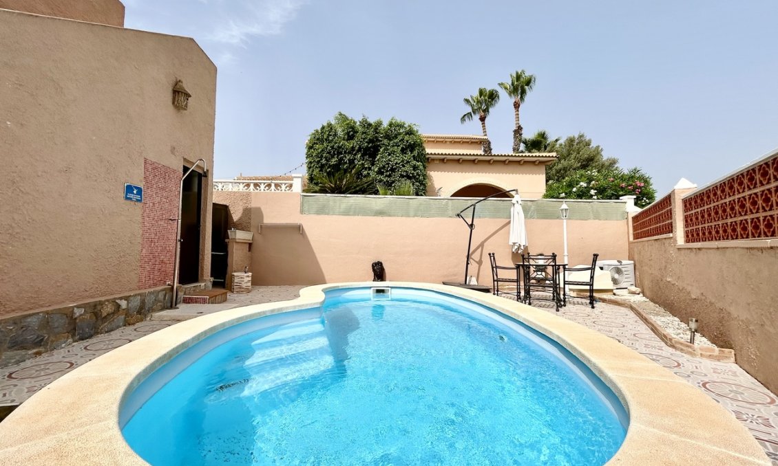 Revente - Bungalow -
Villamartin - Costa Blanca