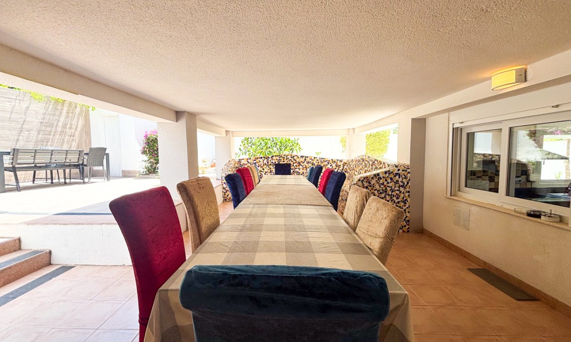 Segunda mano - Villa -
Dehesa de Campoamor - Costa Blanca
