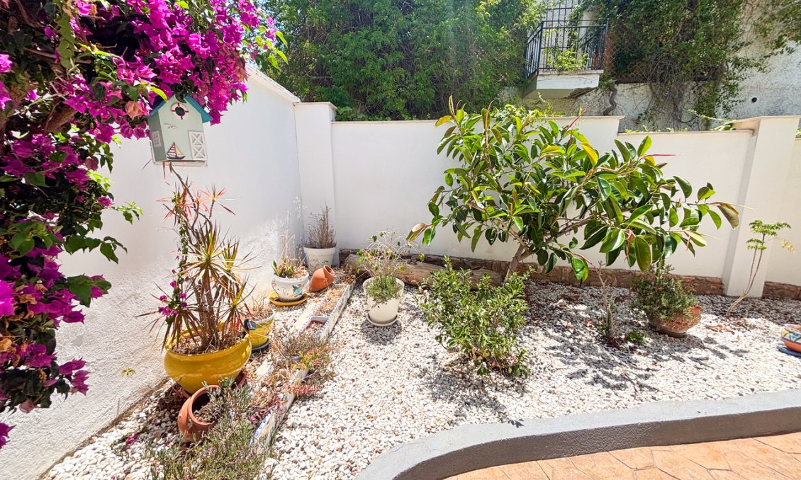 Segunda mano - Villa -
Dehesa de Campoamor - Costa Blanca