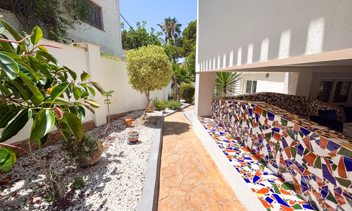 Segunda mano - Villa -
Dehesa de Campoamor - Costa Blanca