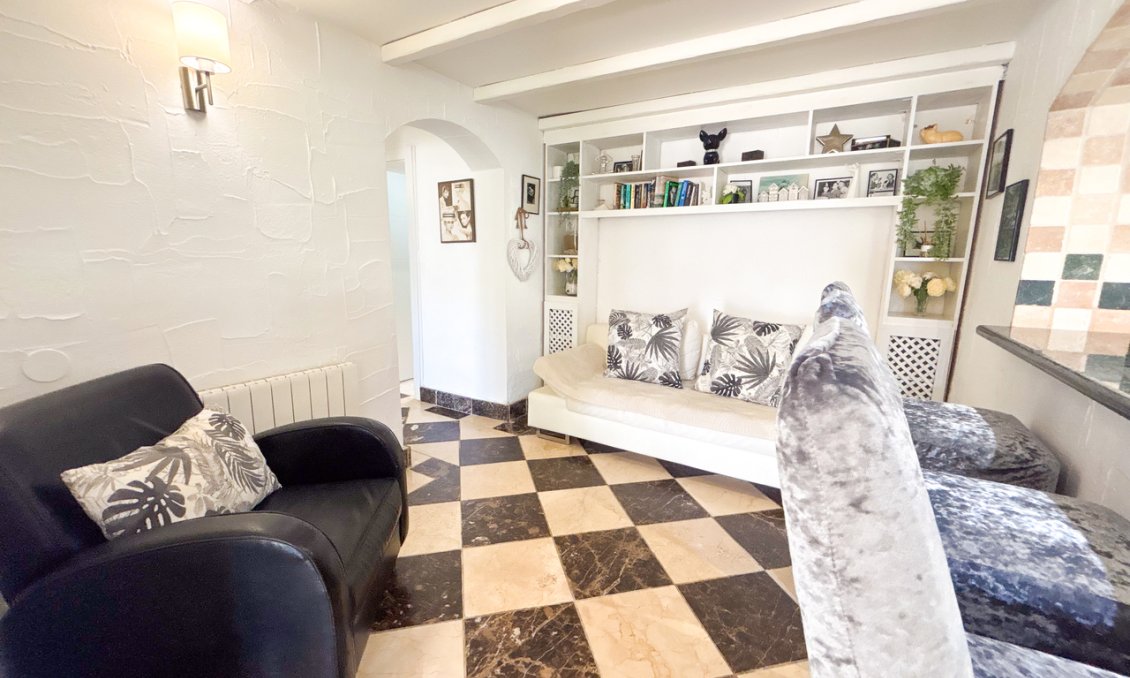 Segunda mano - Villa -
Dehesa de Campoamor - Costa Blanca