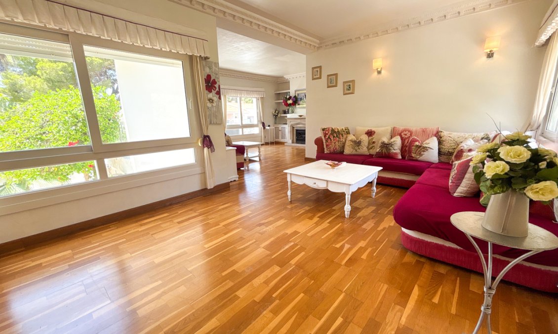 Segunda mano - Villa -
Dehesa de Campoamor - Costa Blanca