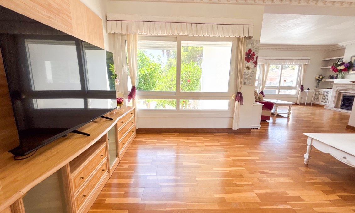 Segunda mano - Villa -
Dehesa de Campoamor - Costa Blanca