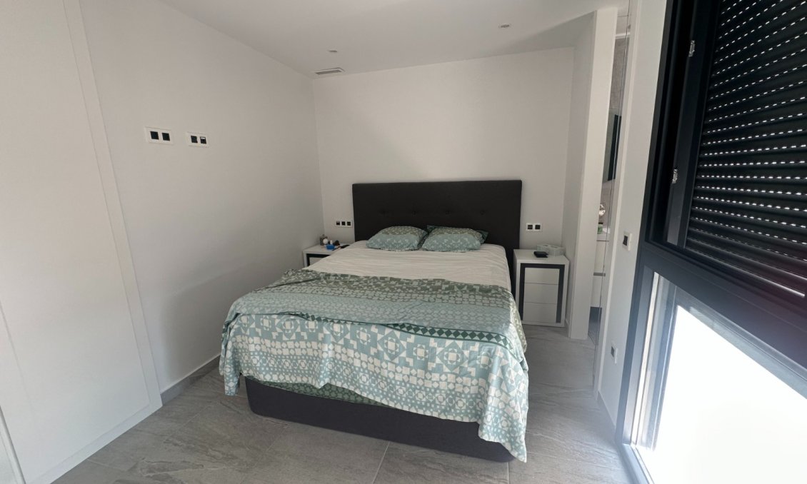 Revente - Villa -
San Miguel de Salinas - Inland