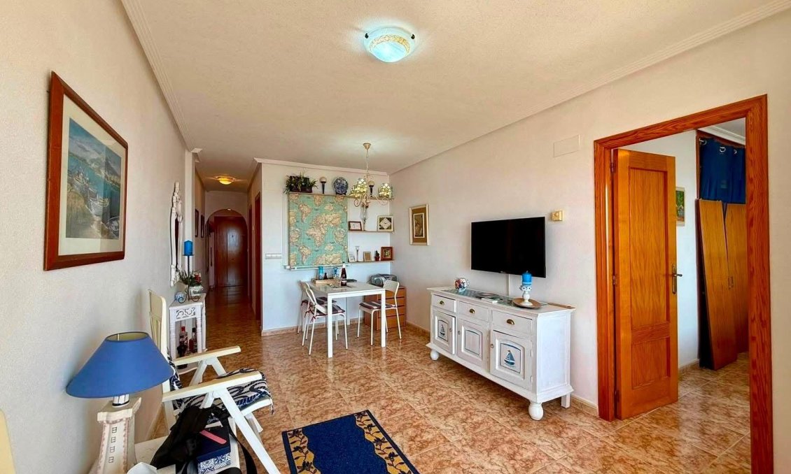 Resale - Apartment -
Torrevieja - Playa del Cura