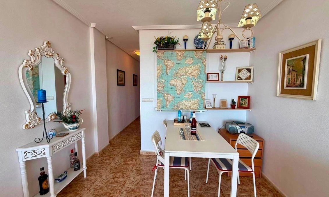 Resale - Apartment -
Torrevieja - Playa del Cura