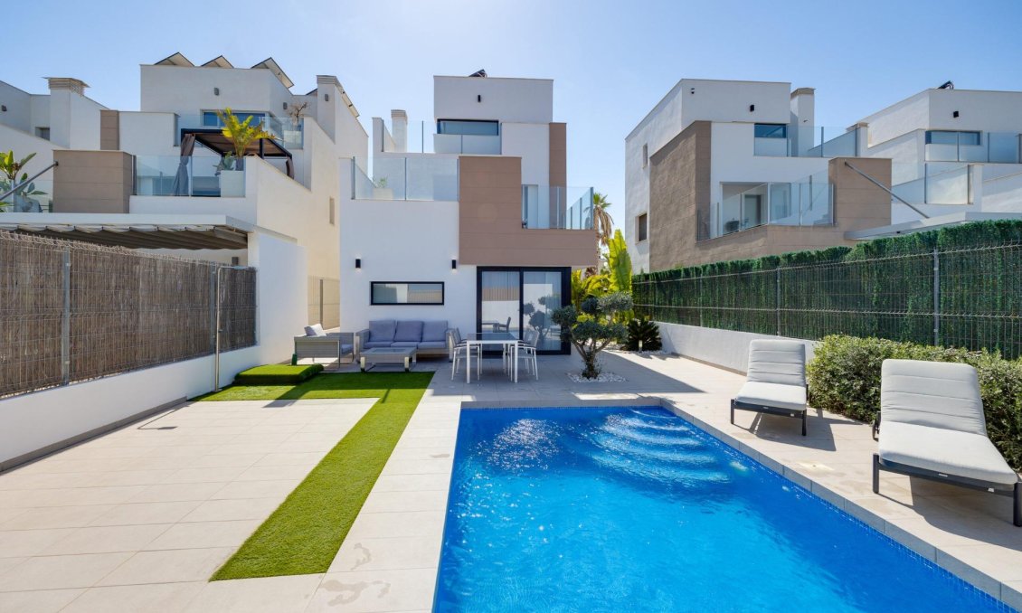 Revente - Villa -
Guardamar del Segura - El Raso