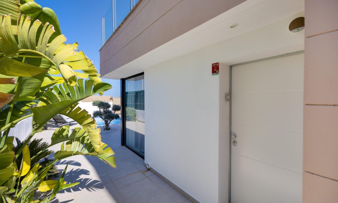 Revente - Villa -
Guardamar del Segura - El Raso