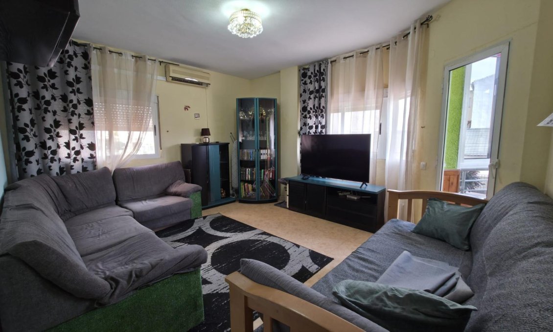 Resale - Apartment -
Torrevieja - Playa del Cura