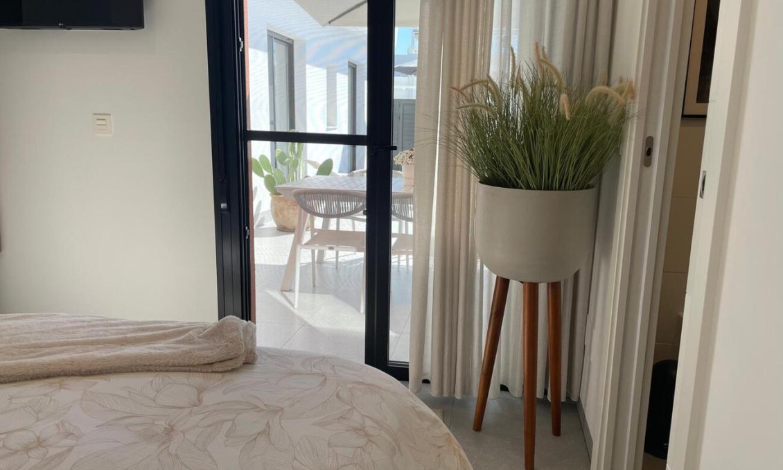 Resale - Villa -
Roldan - Torre Pachecco