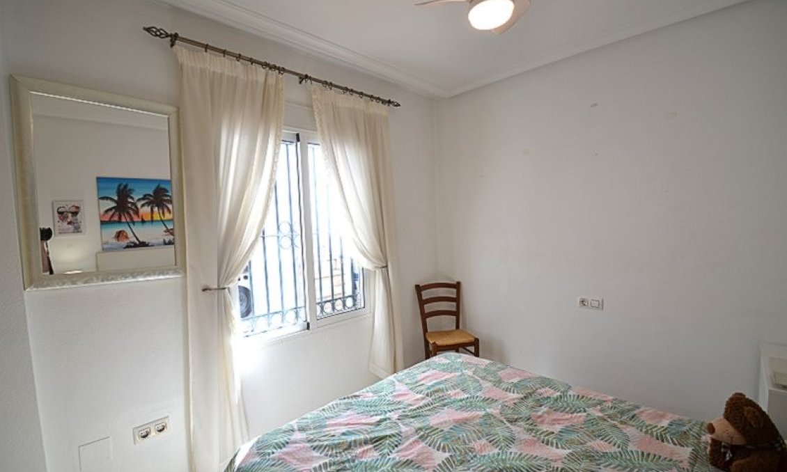 Segunda mano - Villa / Semi pareado -
Sucina - Inland