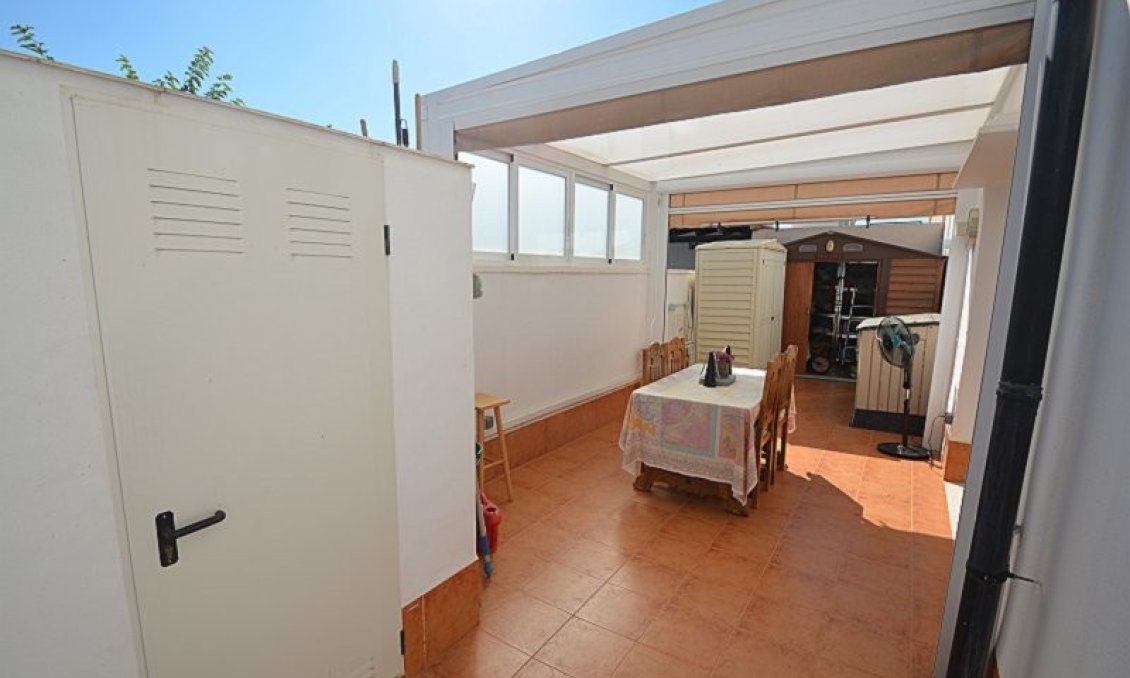 Segunda mano - Villa / Semi pareado -
Sucina - Inland