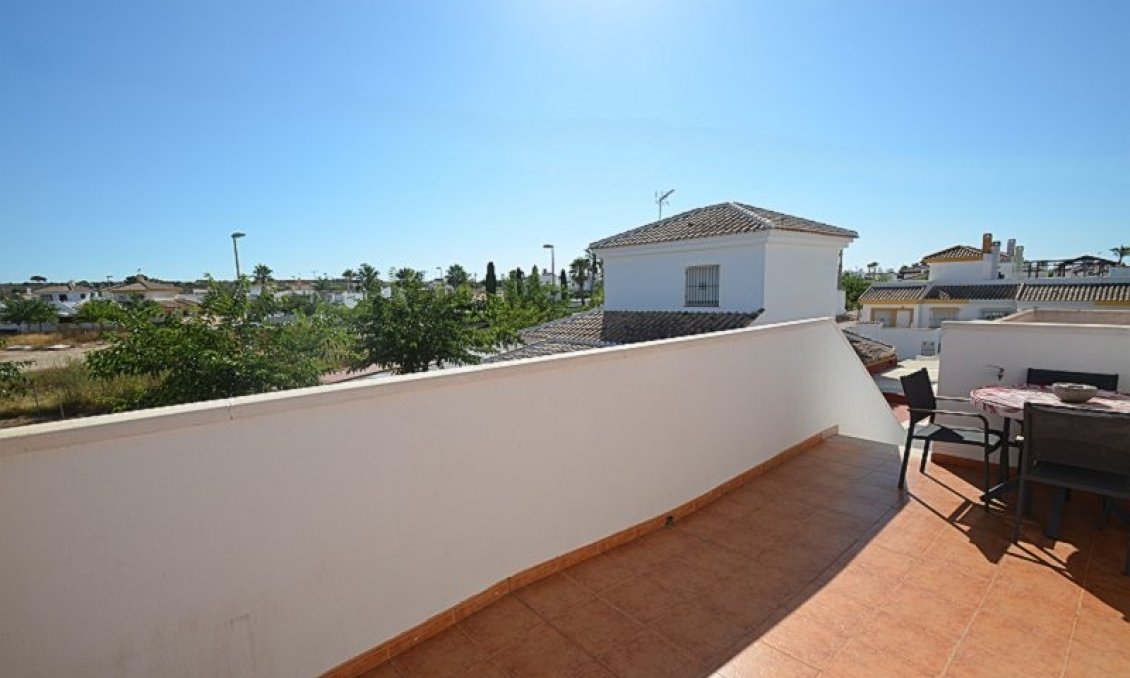 Segunda mano - Villa / Semi pareado -
Sucina - Inland