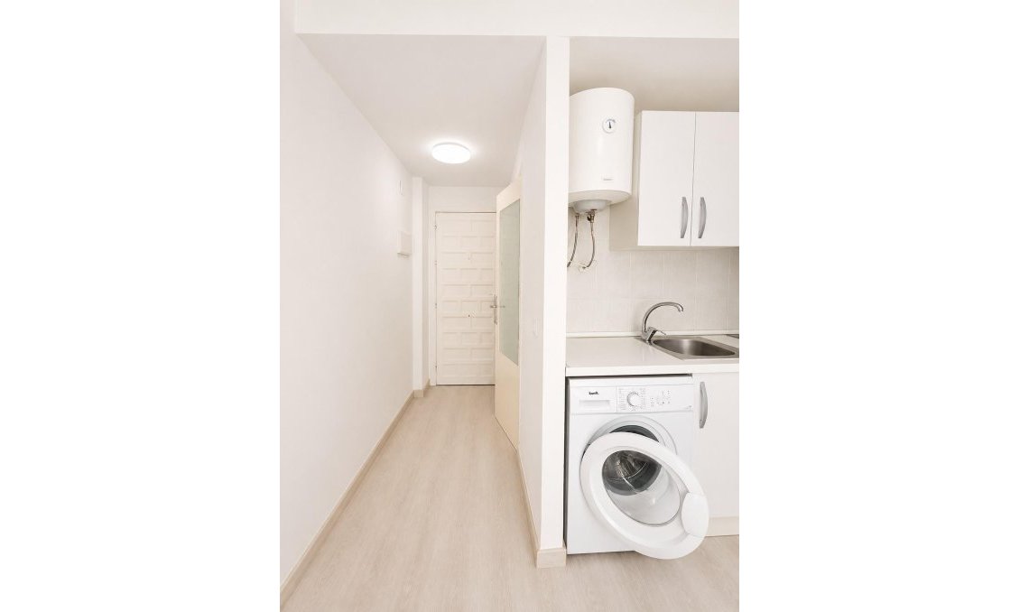 Revente - Appartement -
Torrevieja - Centro