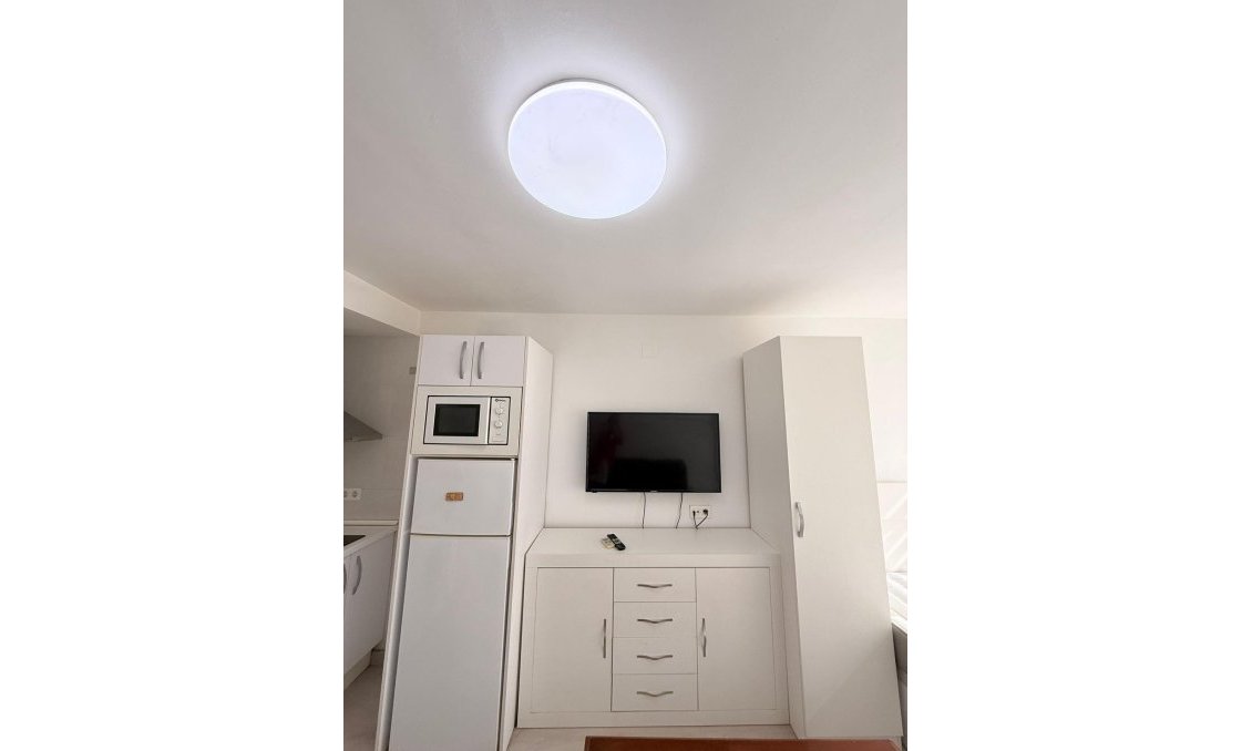 Revente - Appartement -
Torrevieja - Centro