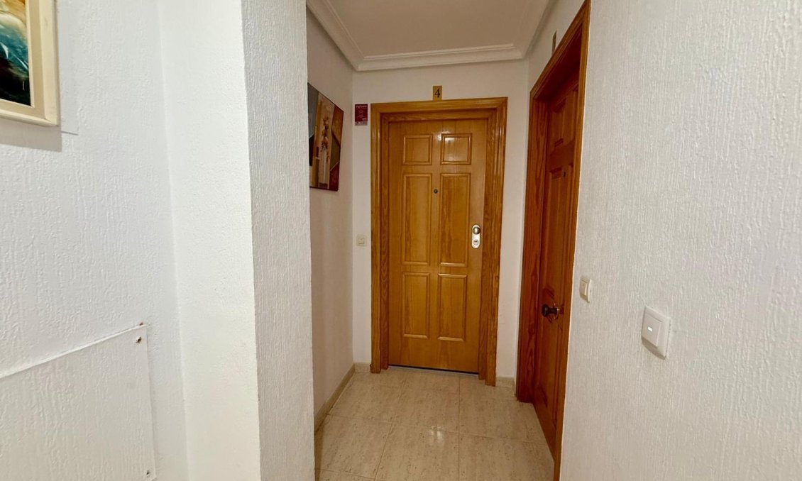Használt Ingatlanok - Apartman -
Torrevieja - Playa del Cura