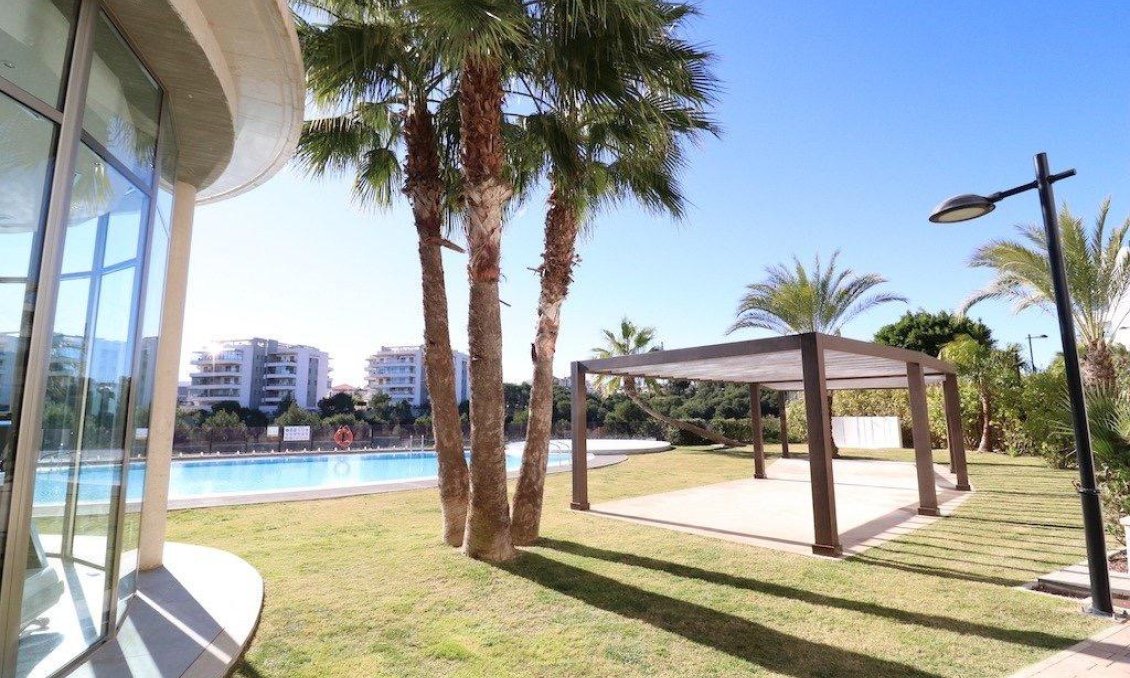 Segunda mano - Apartamento -
Orihuela Costa - Costa Blanca