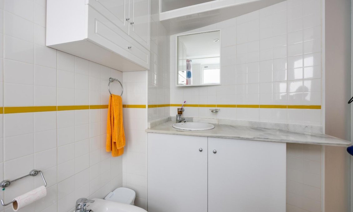 Revente - Appartement -
Orihuela Costa - Playa Flamenca