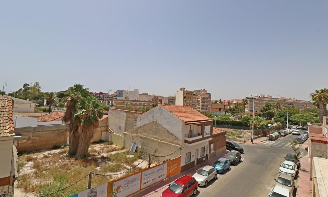 Revente - Appartement -
Torrevieja - Acequion
