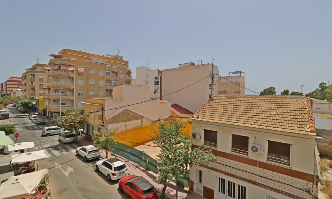 Revente - Appartement -
Torrevieja - Acequion
