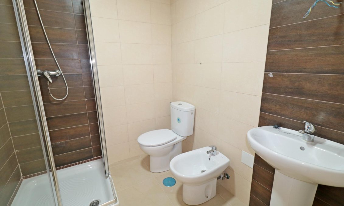 Revente - Appartement -
Torrevieja - Acequion