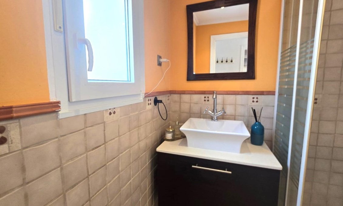Revânzare - Casă înșiruită -
Torrevieja - Los Balcones