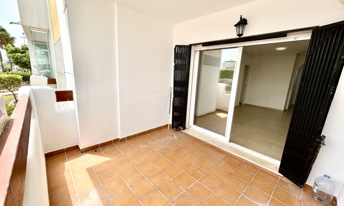 Resale - Apartment -
Villamartin - Costa Blanca