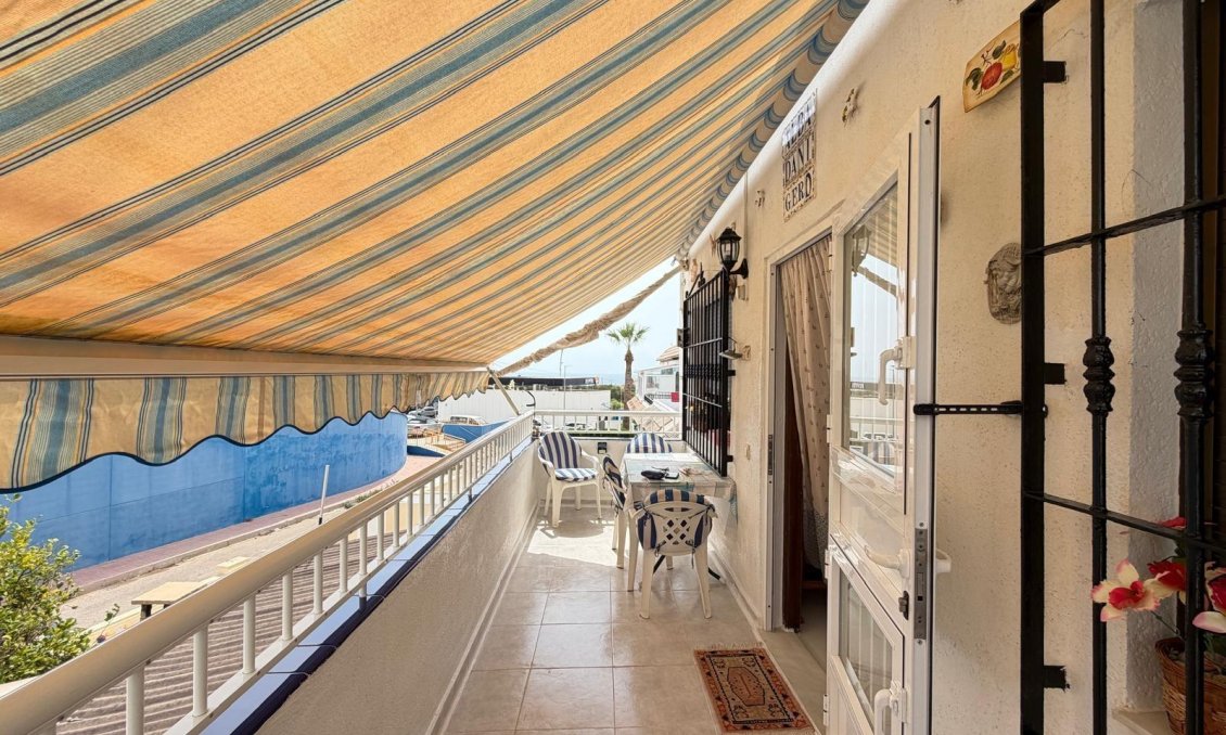 Segunda mano - Bungalow -
Torrevieja - Torreblanca