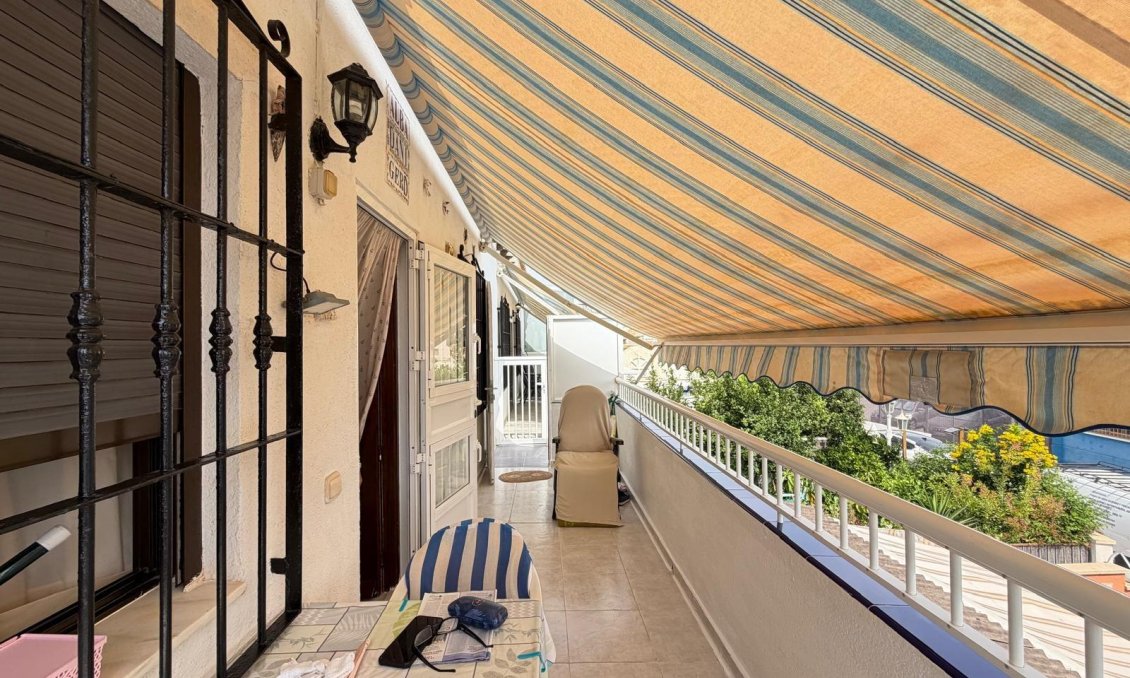Segunda mano - Bungalow -
Torrevieja - Torreblanca